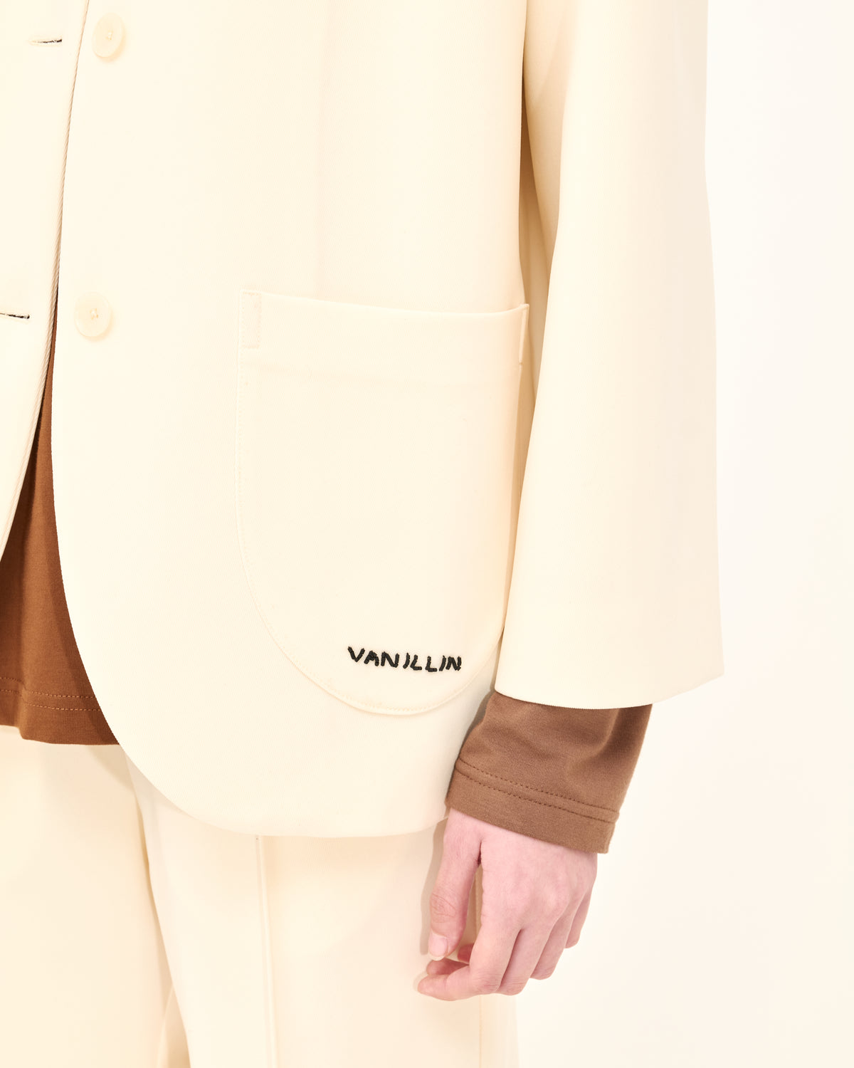AW24-CLS-06