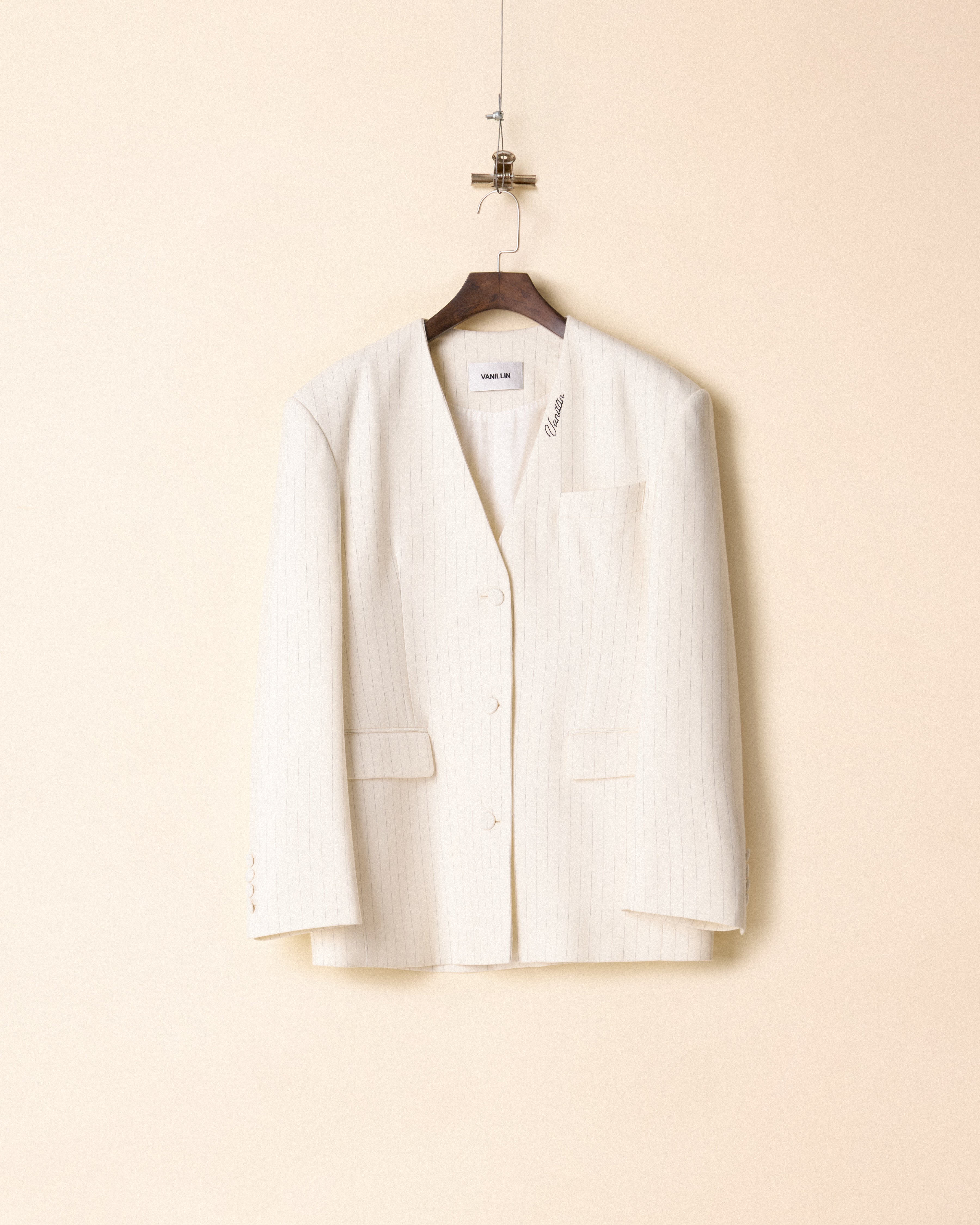 AW23-CLS-14