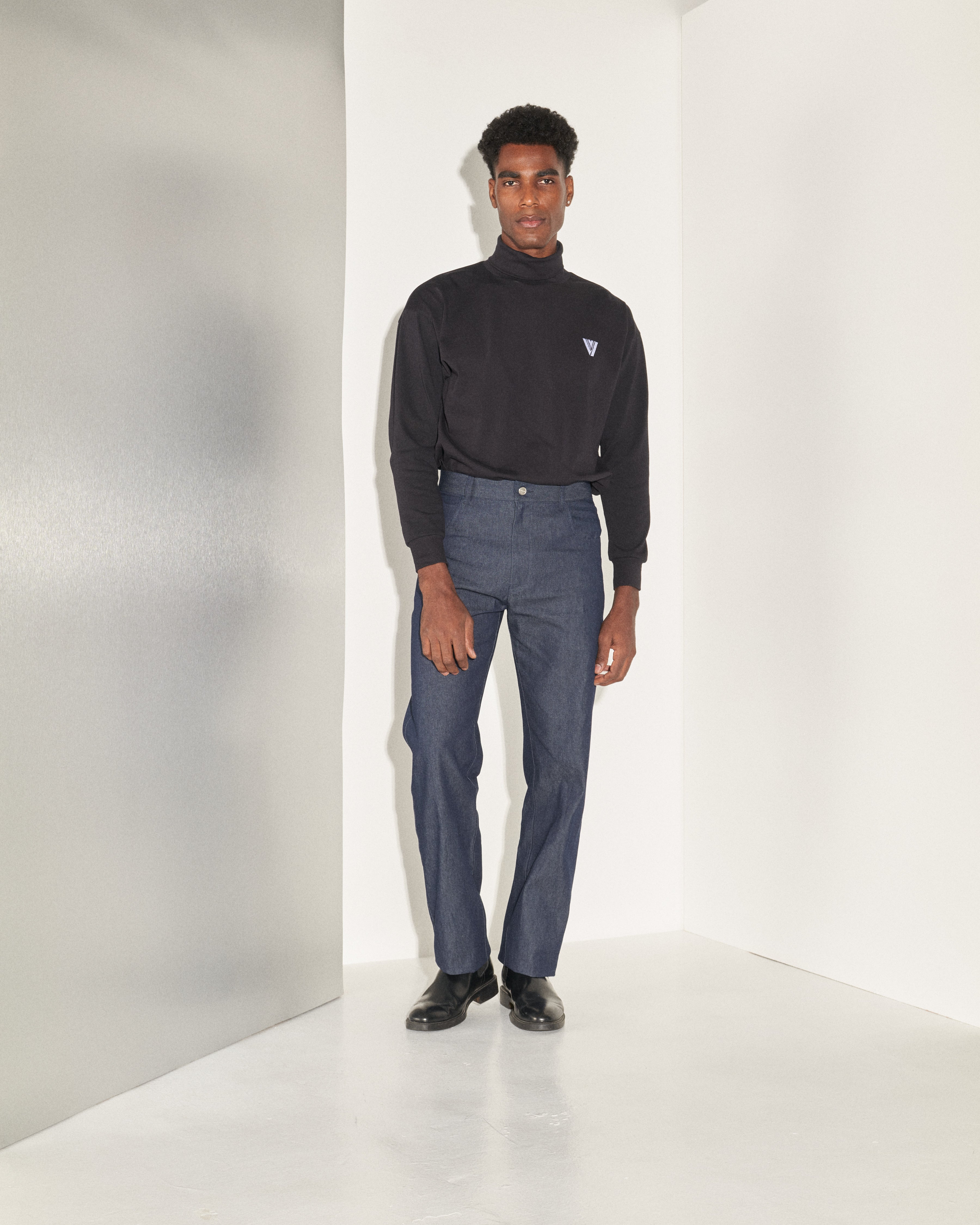AW23-37/1
