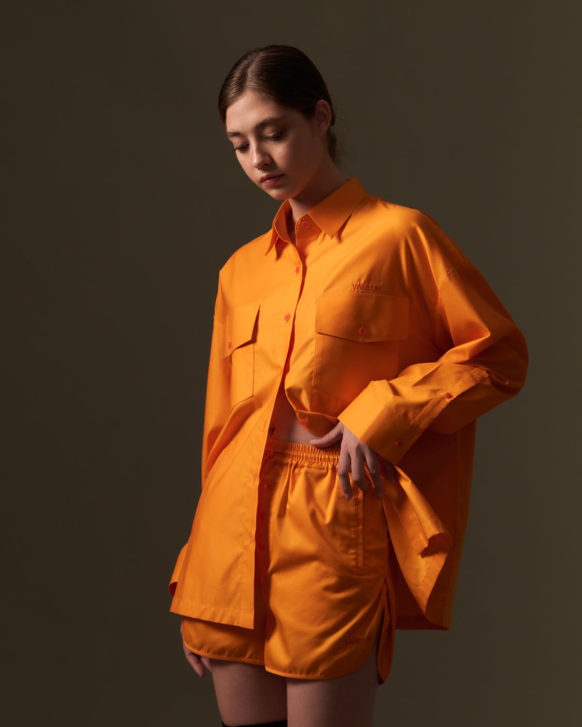AW21-17 SHIRT