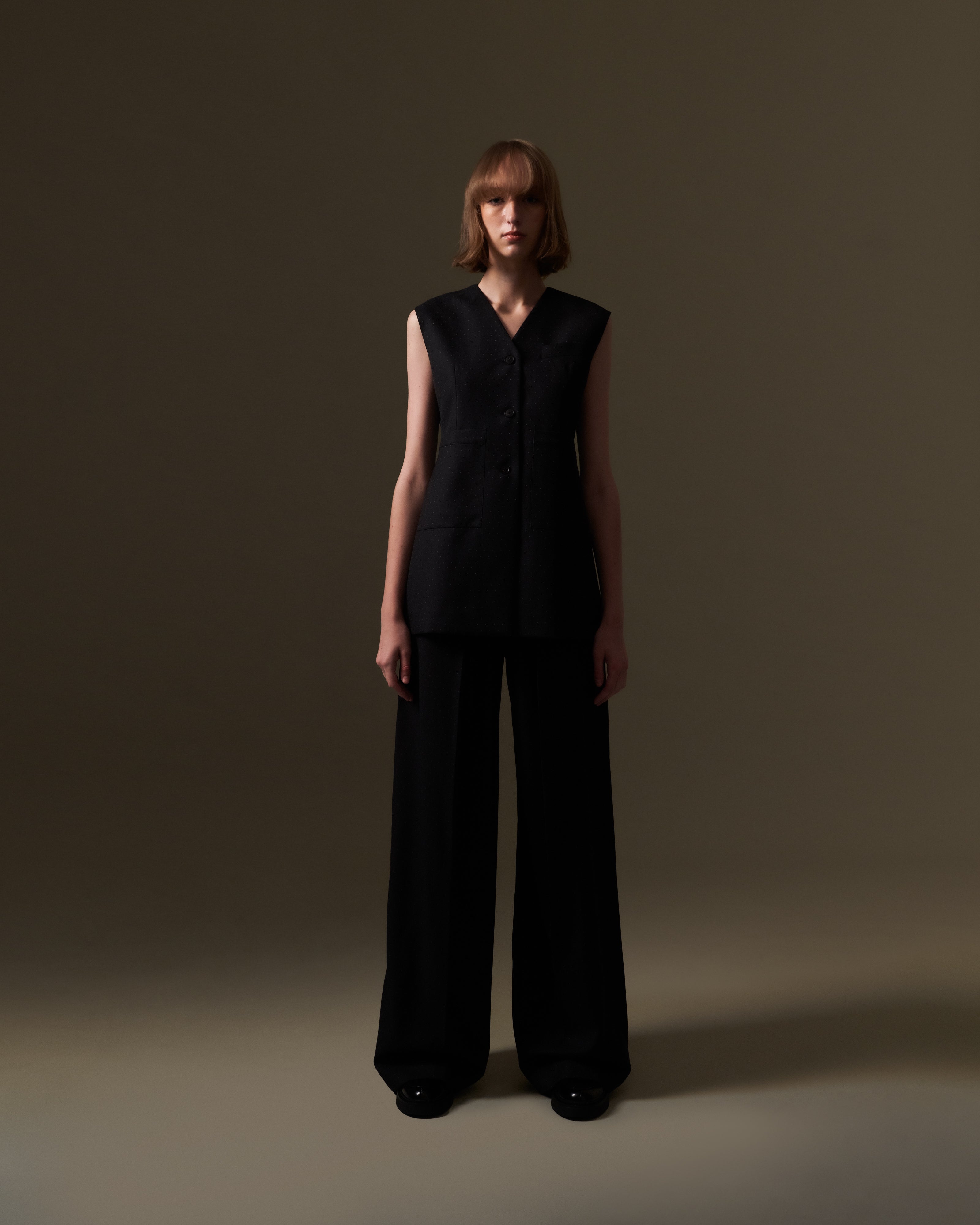 AW21-08 VEST