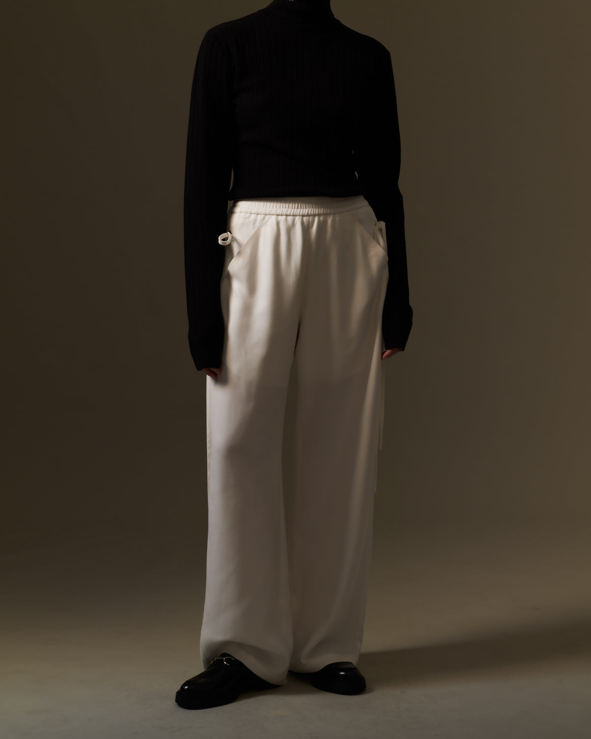 AW21-10/1 PANTS