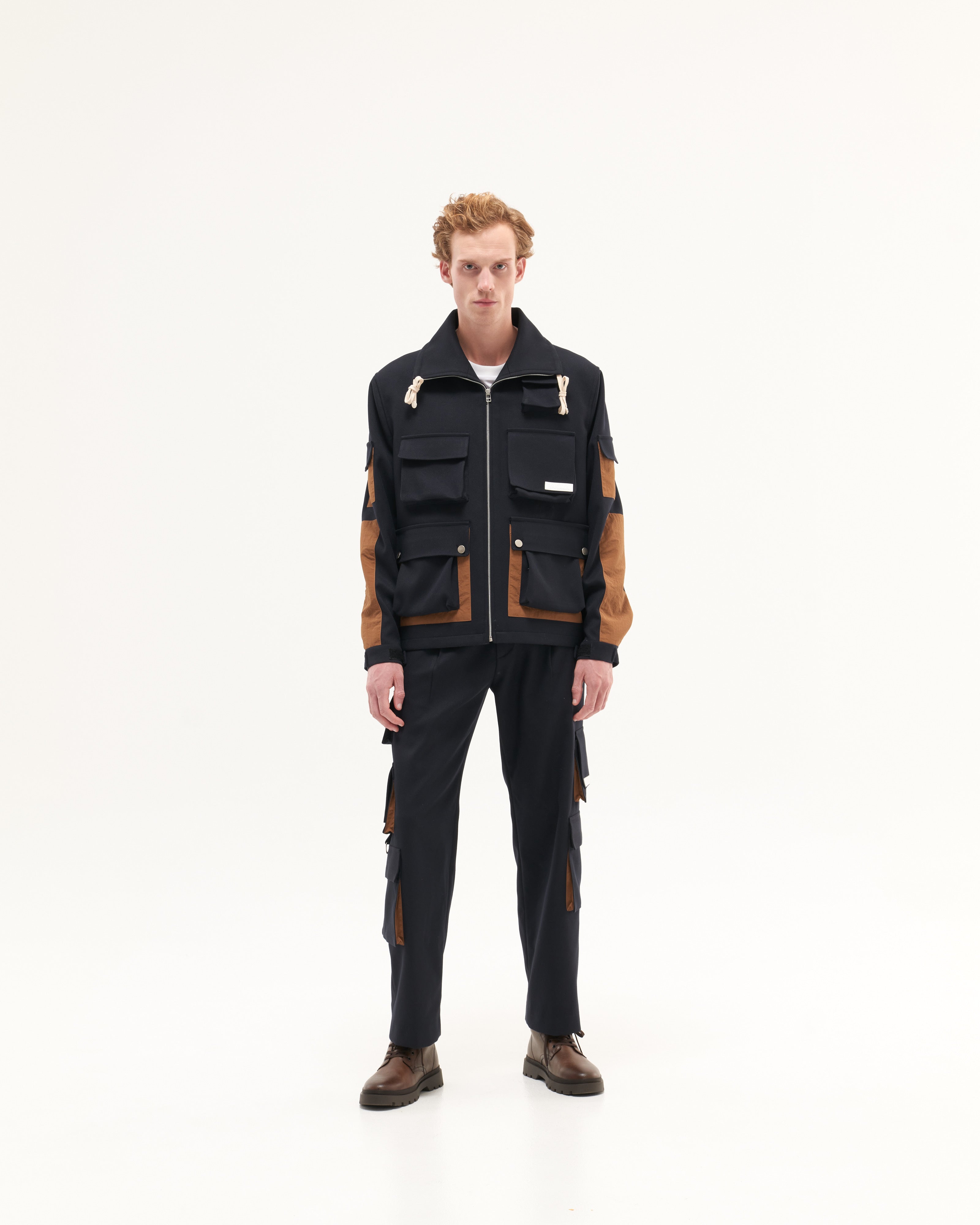AW22-37/1