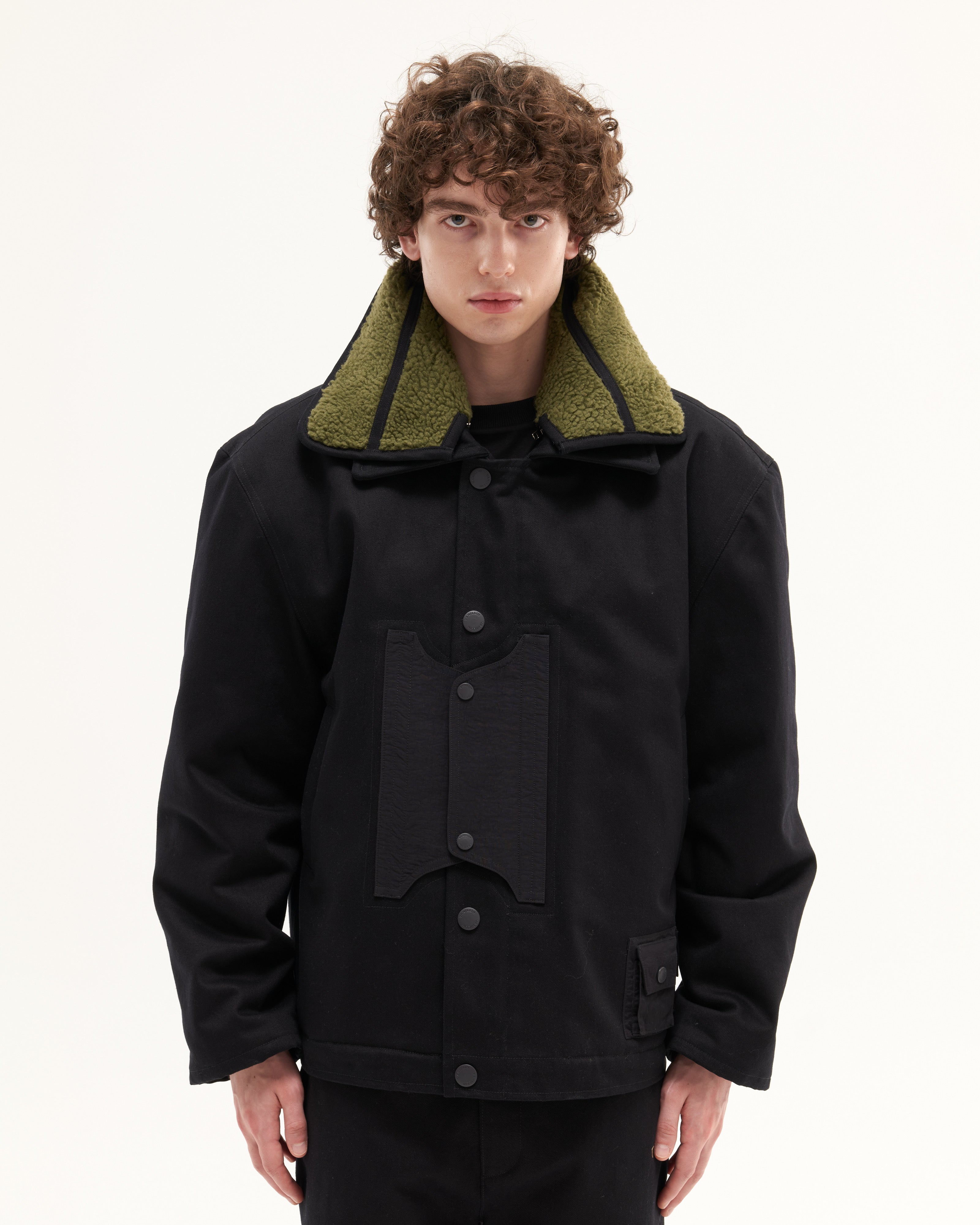 AW22-CLS-52