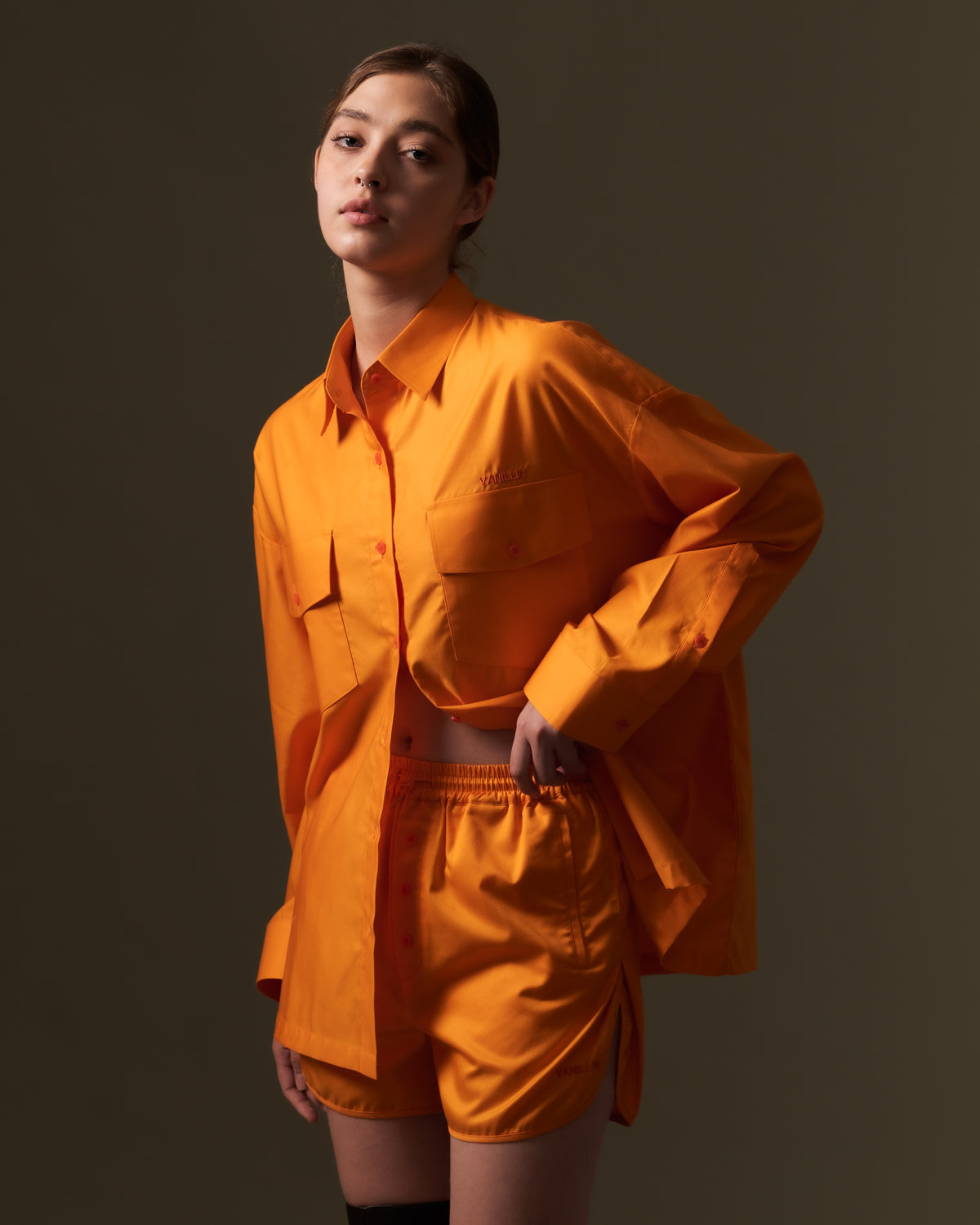 AW21-17 SHIRT