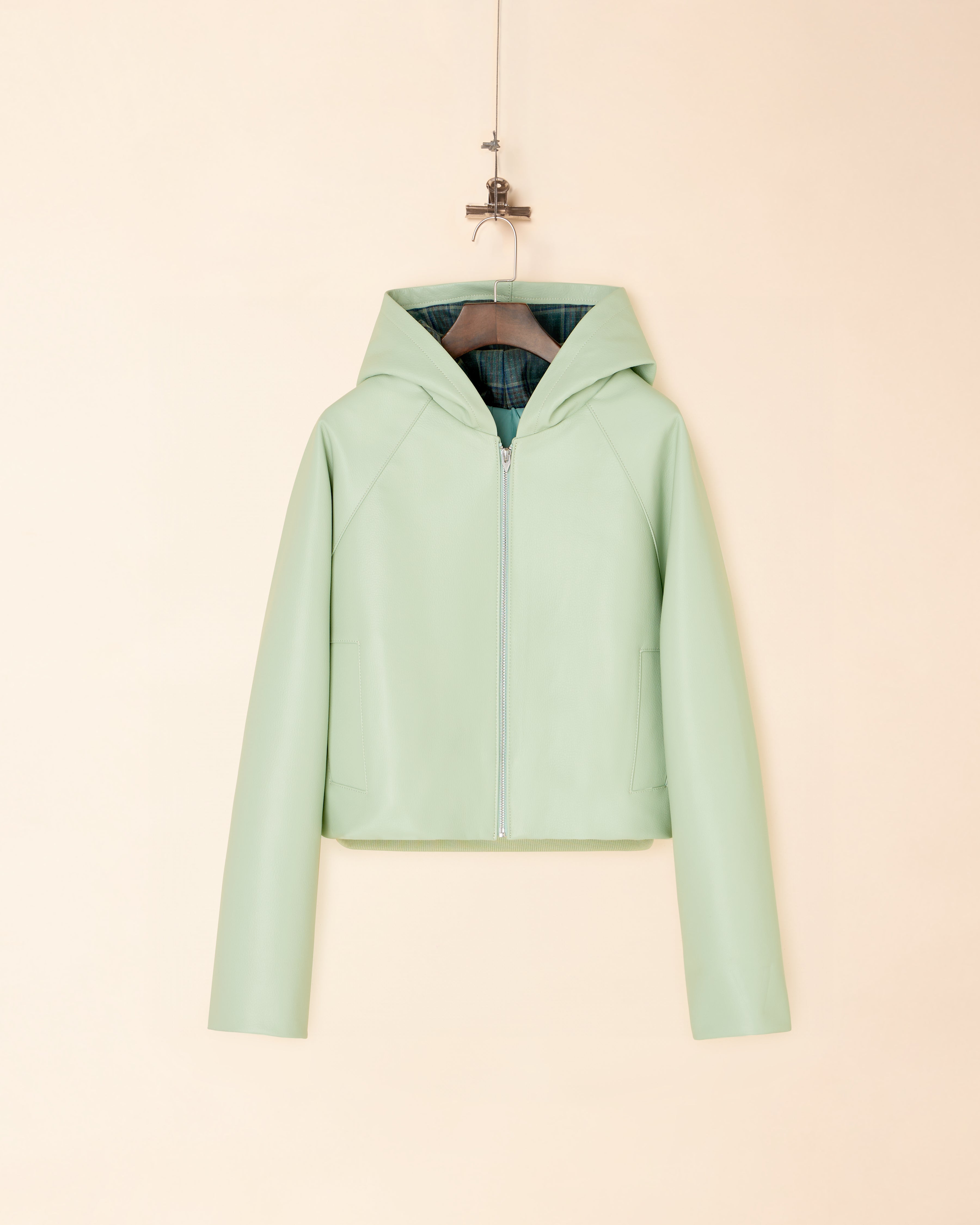AW24-LTH-15