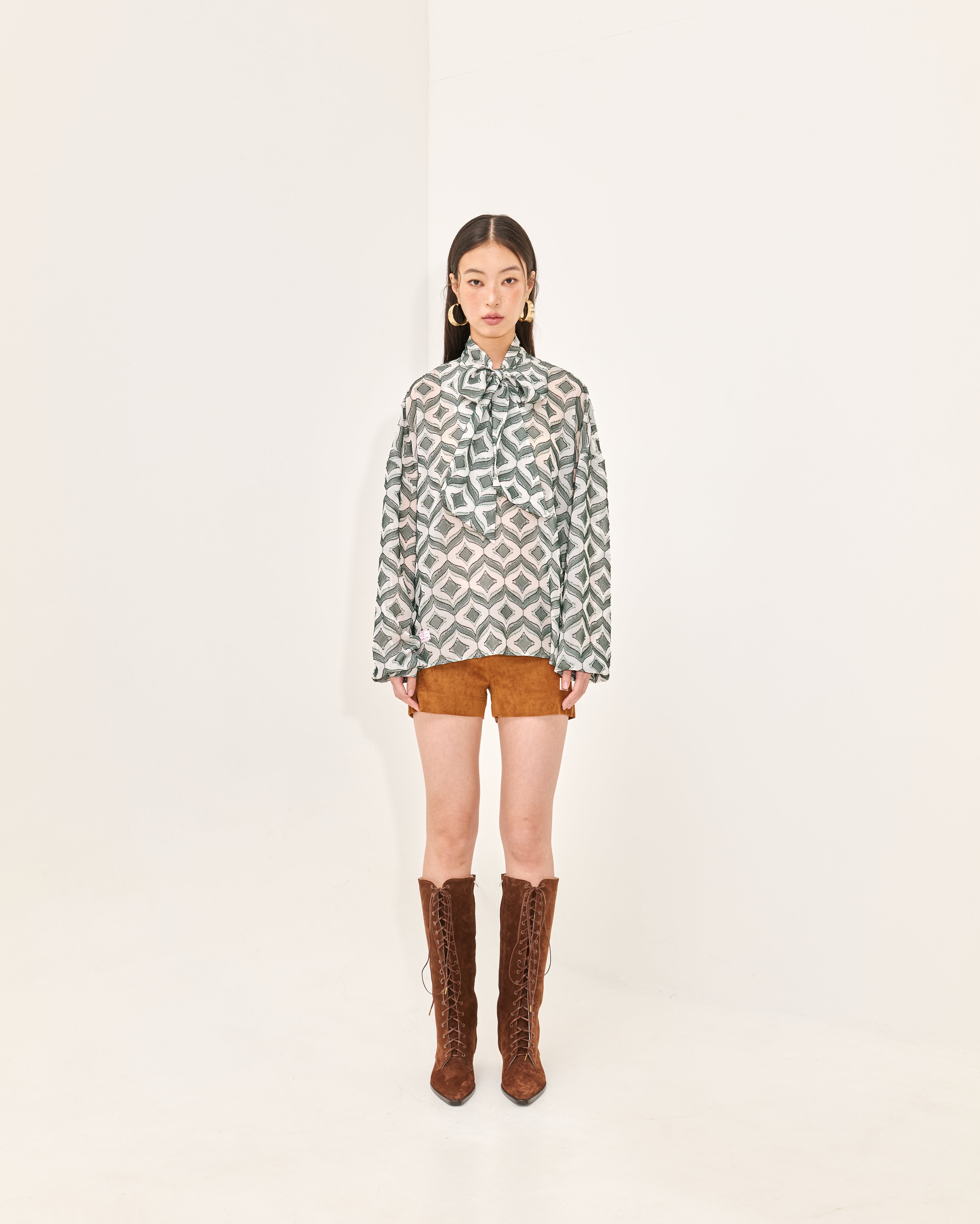 AW24-12