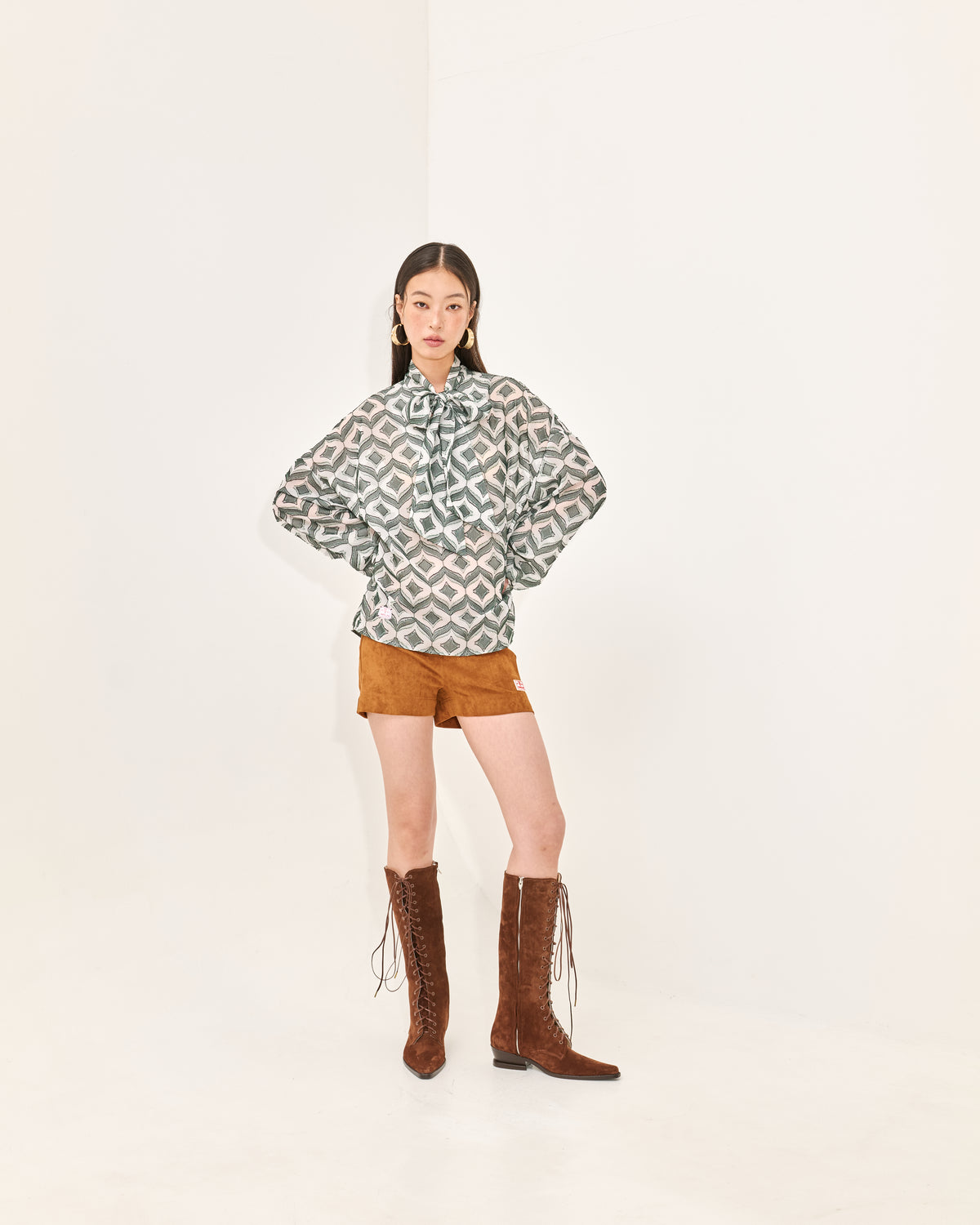 AW24-12