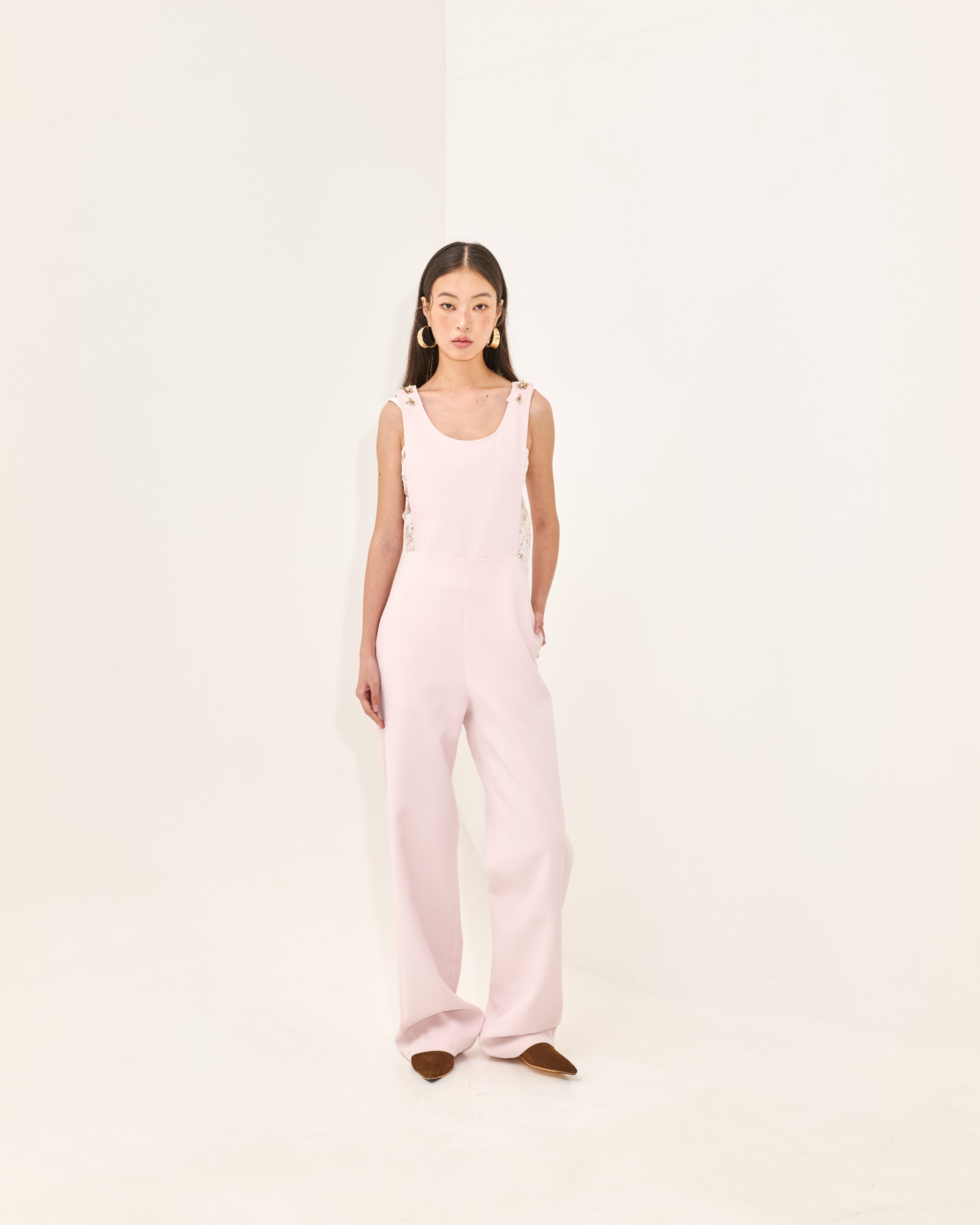 AW24-18