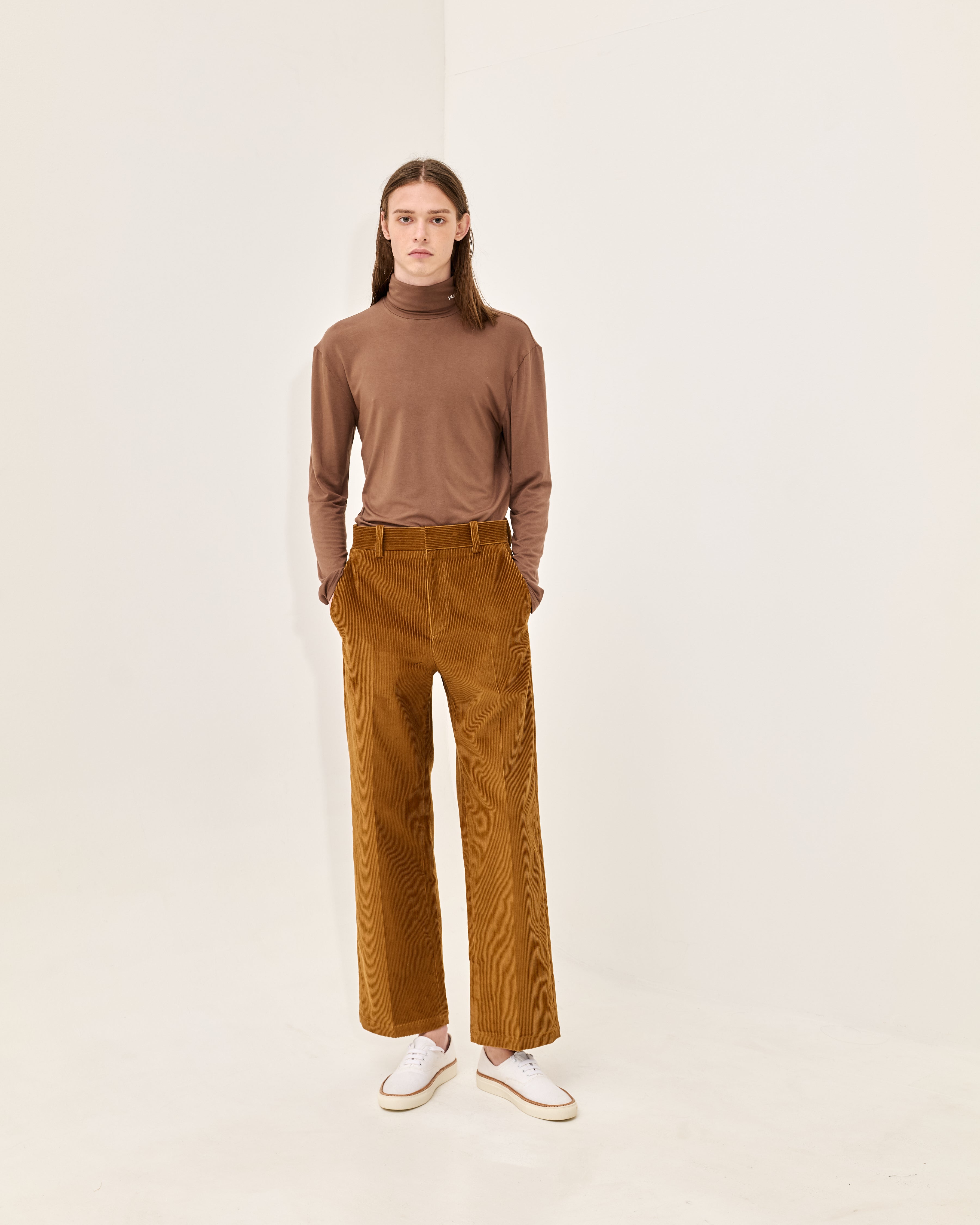 AW24-39/1