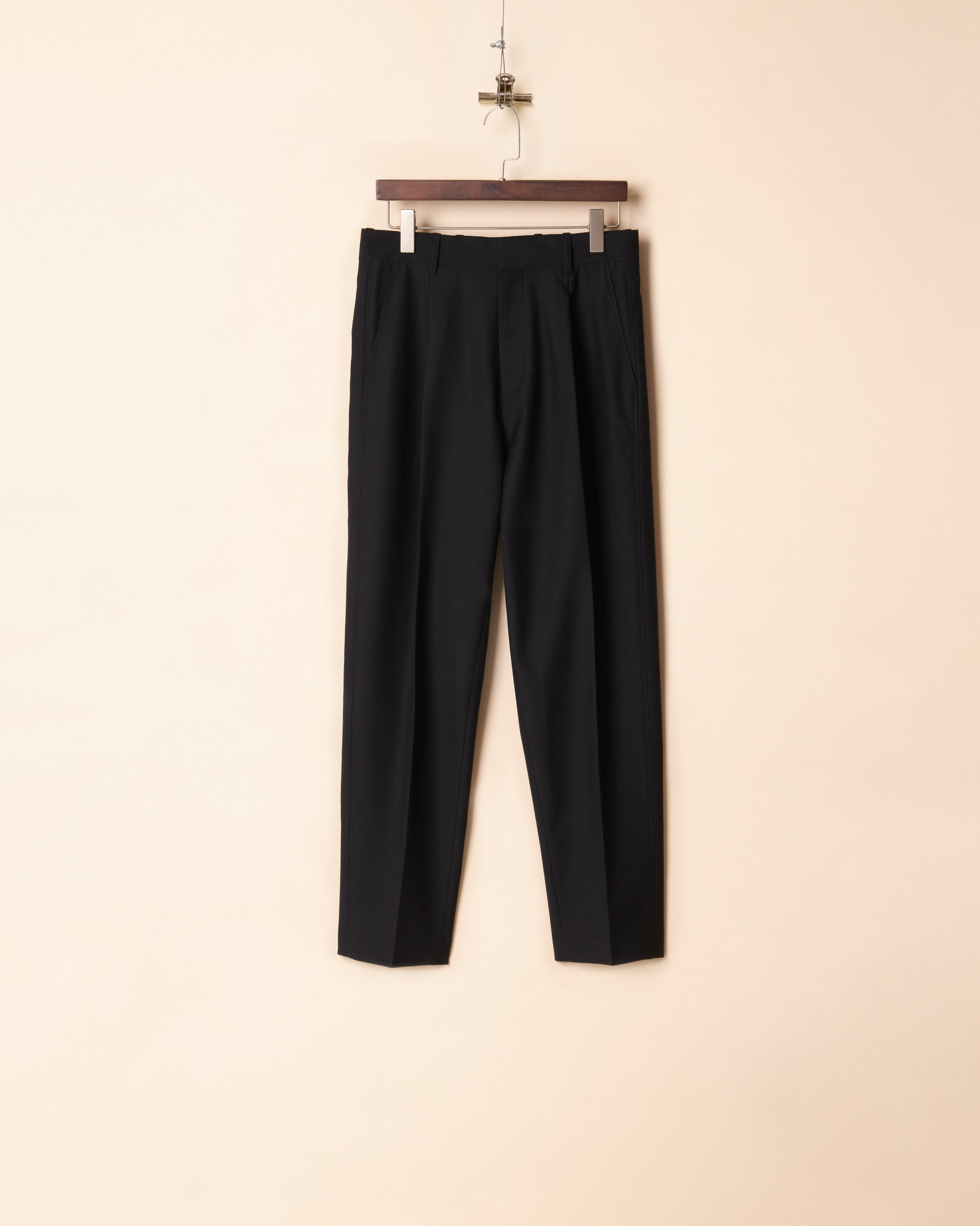 AW23-33/1