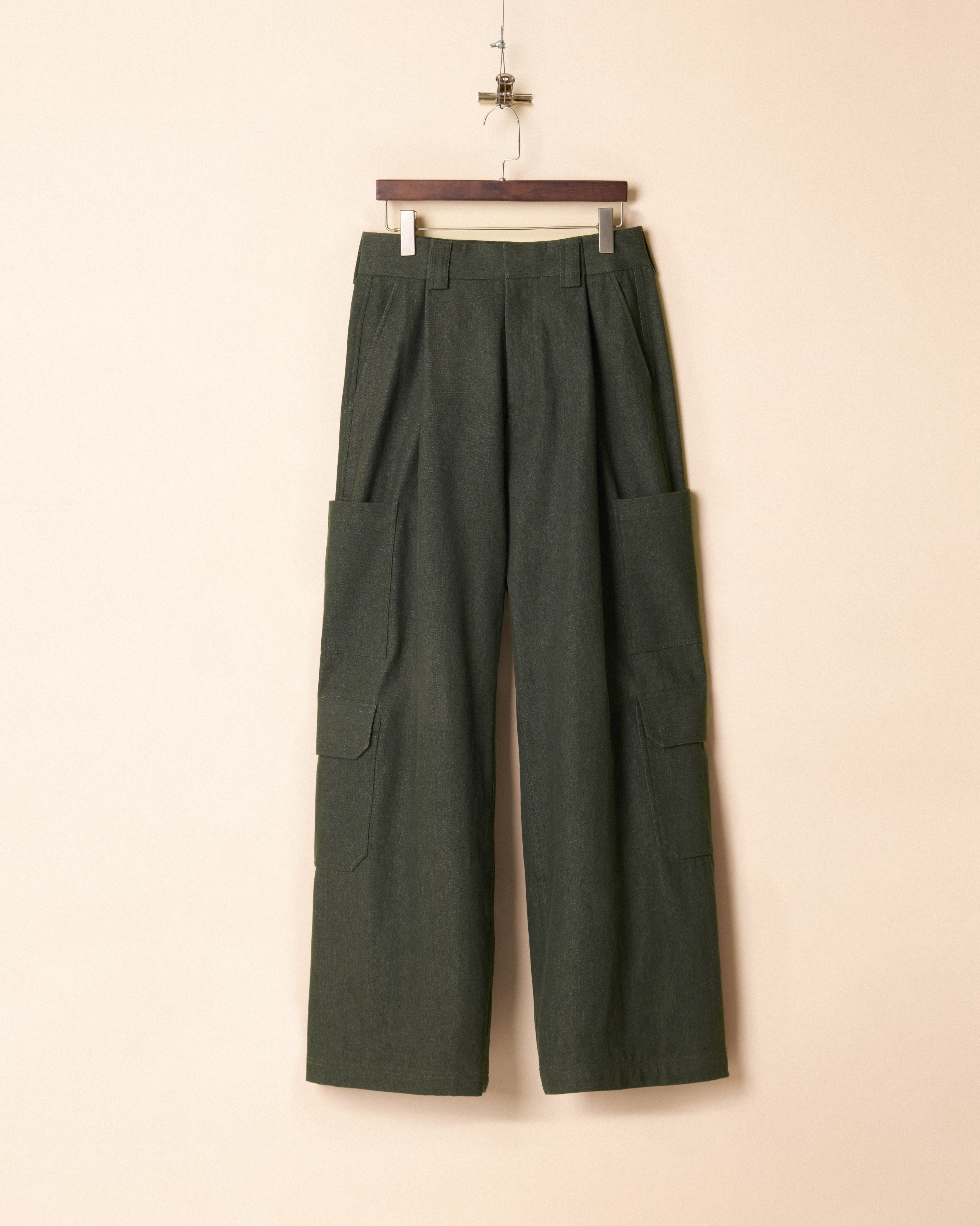 AW23-46/1