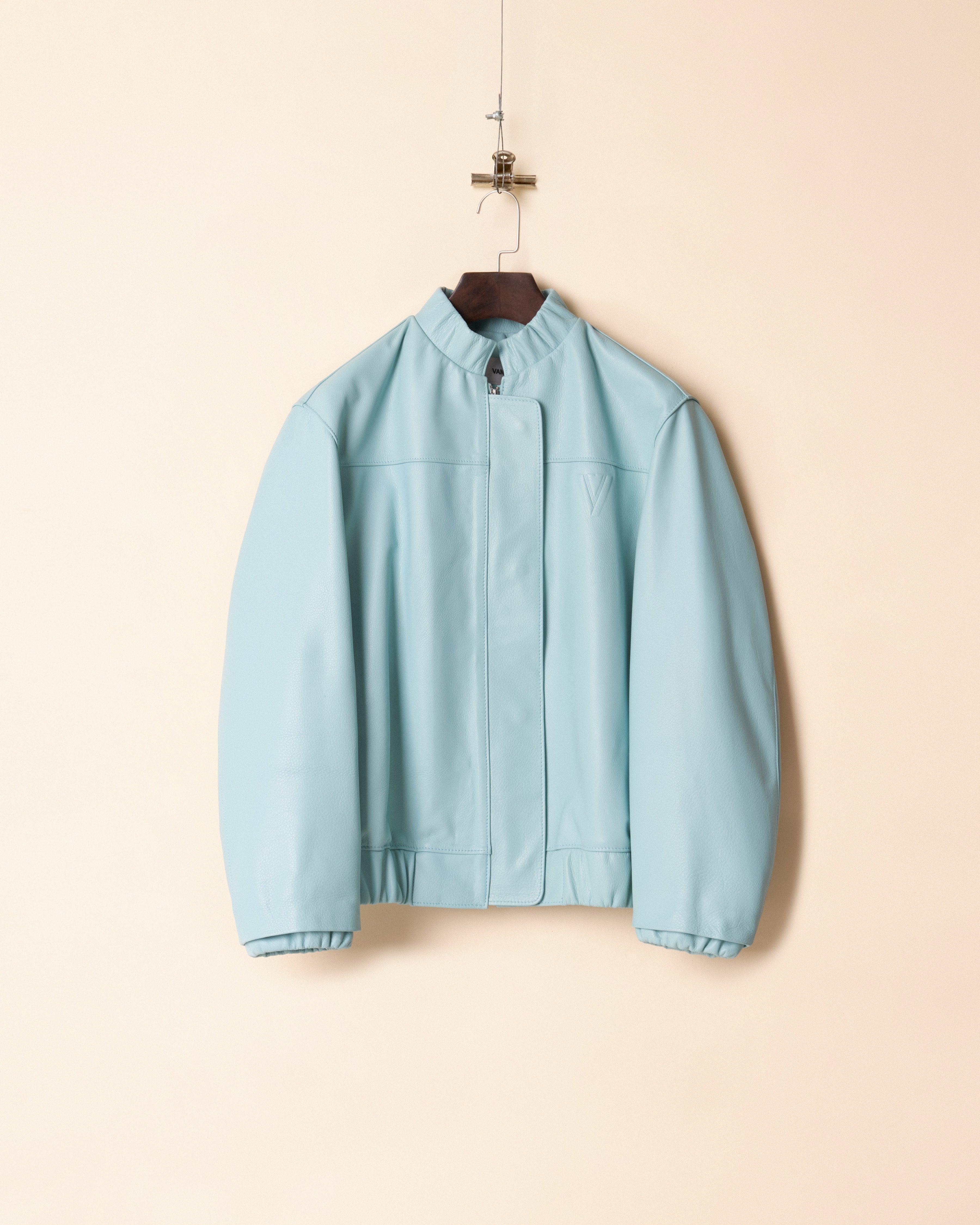 AW23-LTH-22
