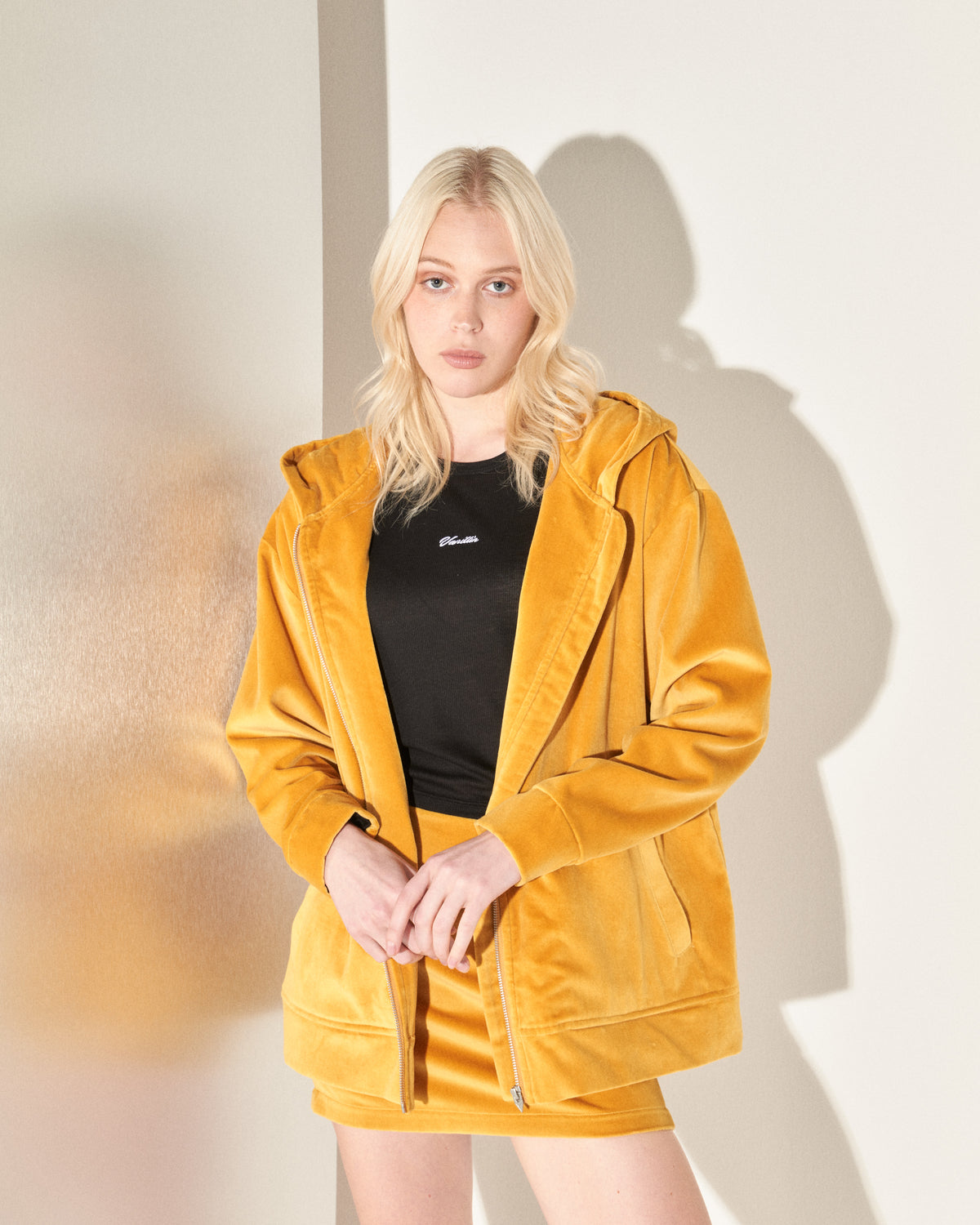 AW23-19