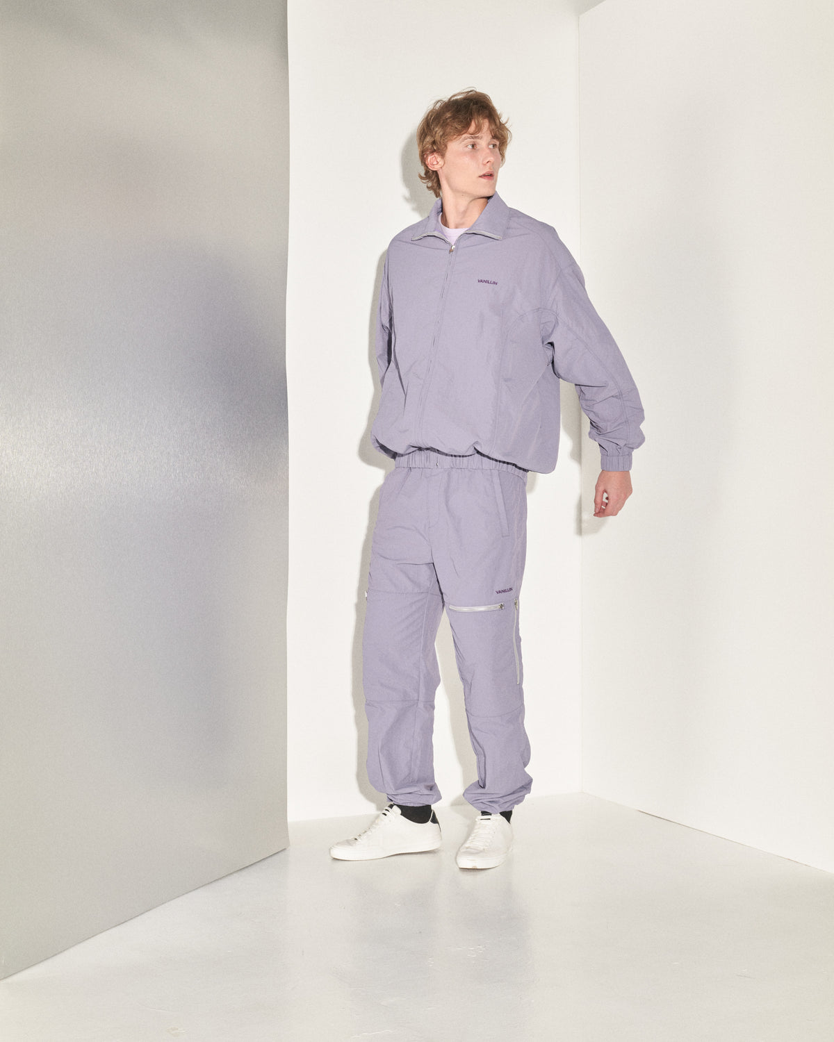 AW23-39