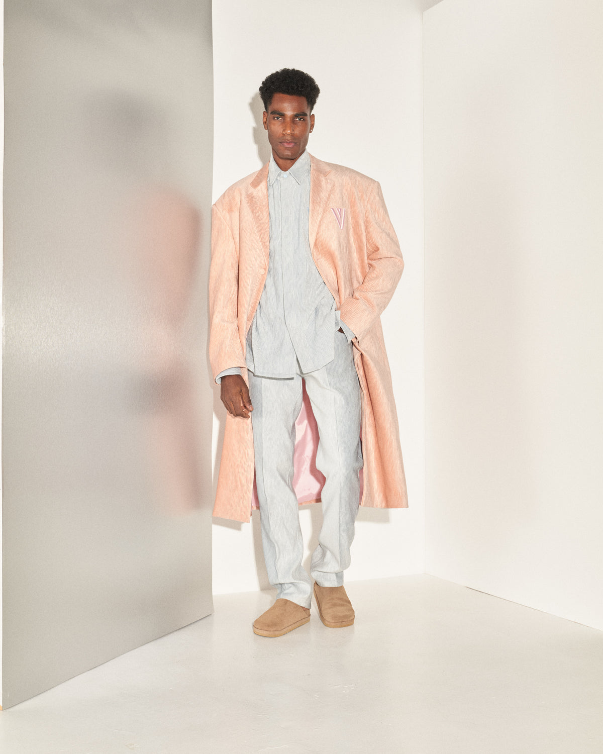 AW23-CLS-40