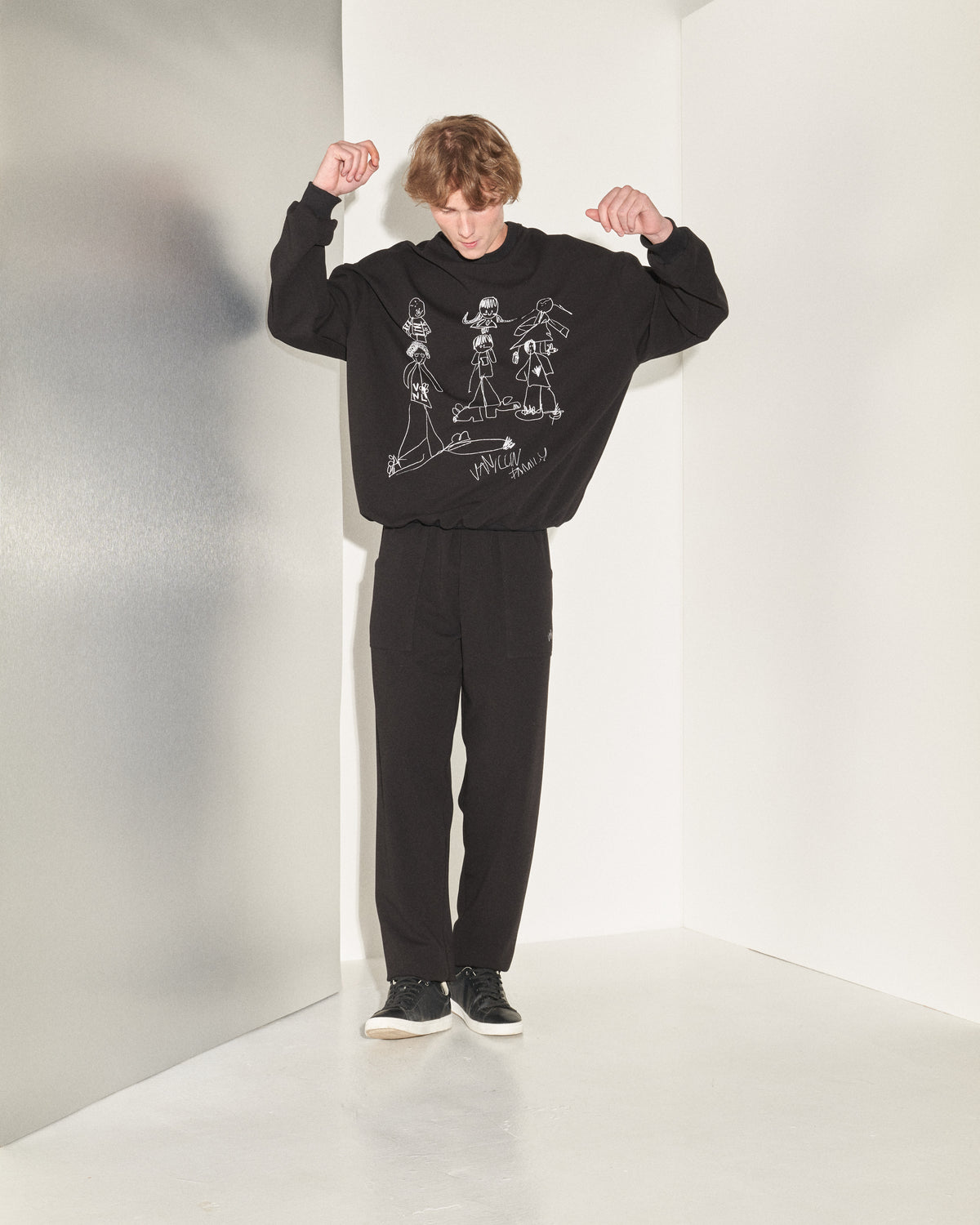 AW23-36