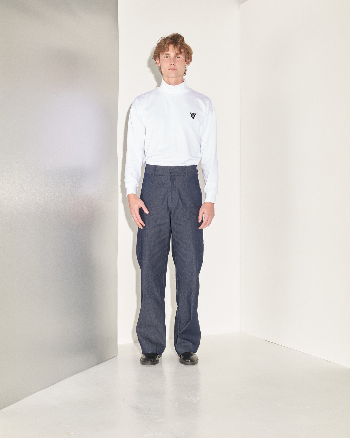 AW23-34