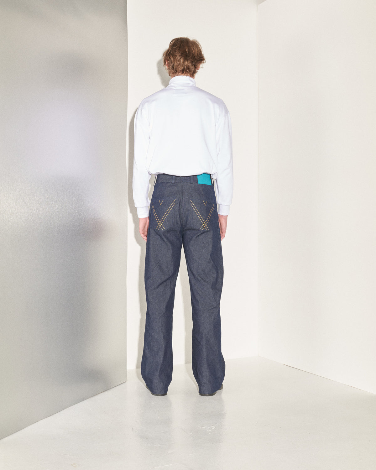 AW23-34