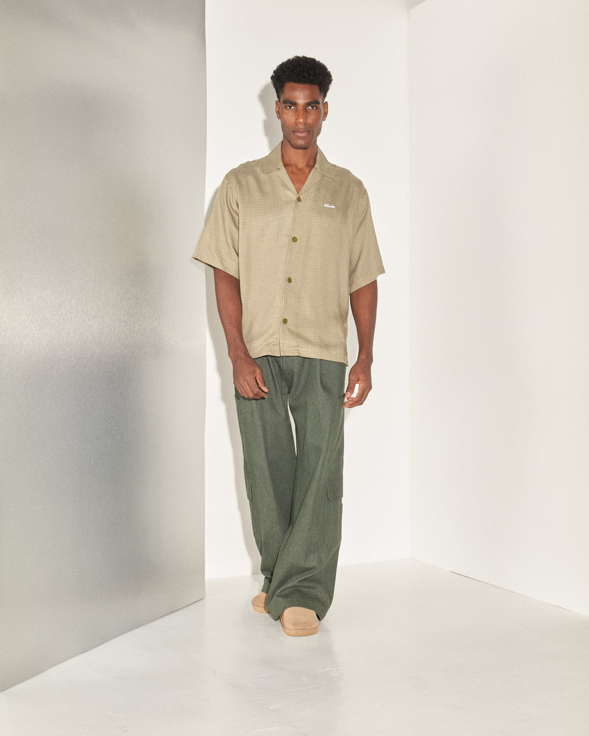 AW23-45