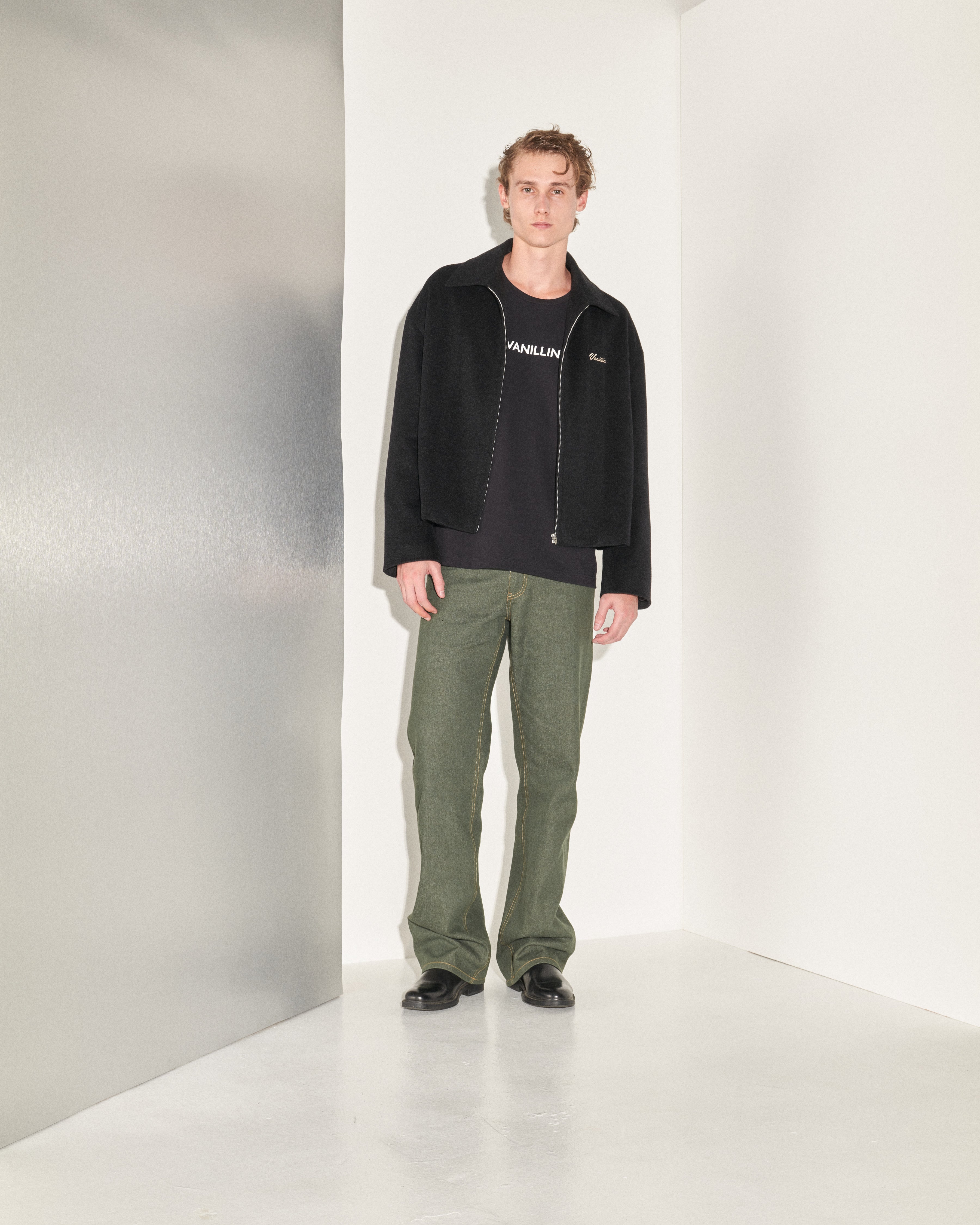 AW23-32/1