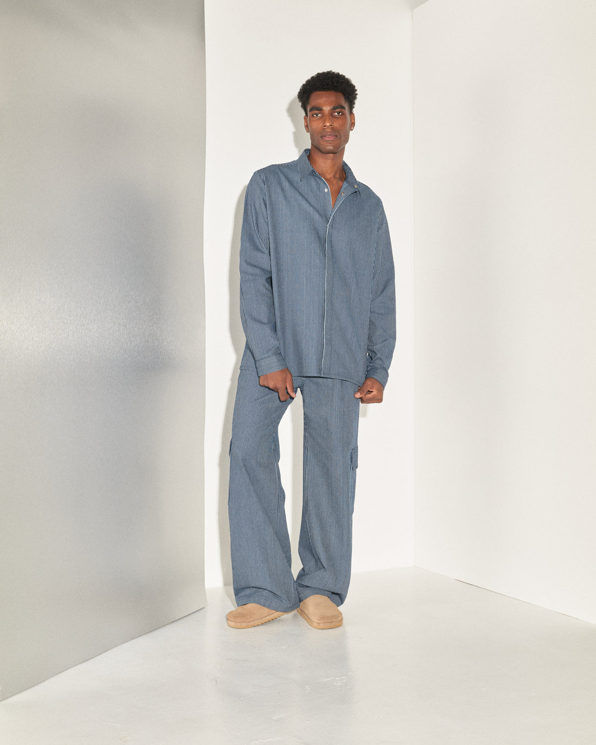 AW23-50