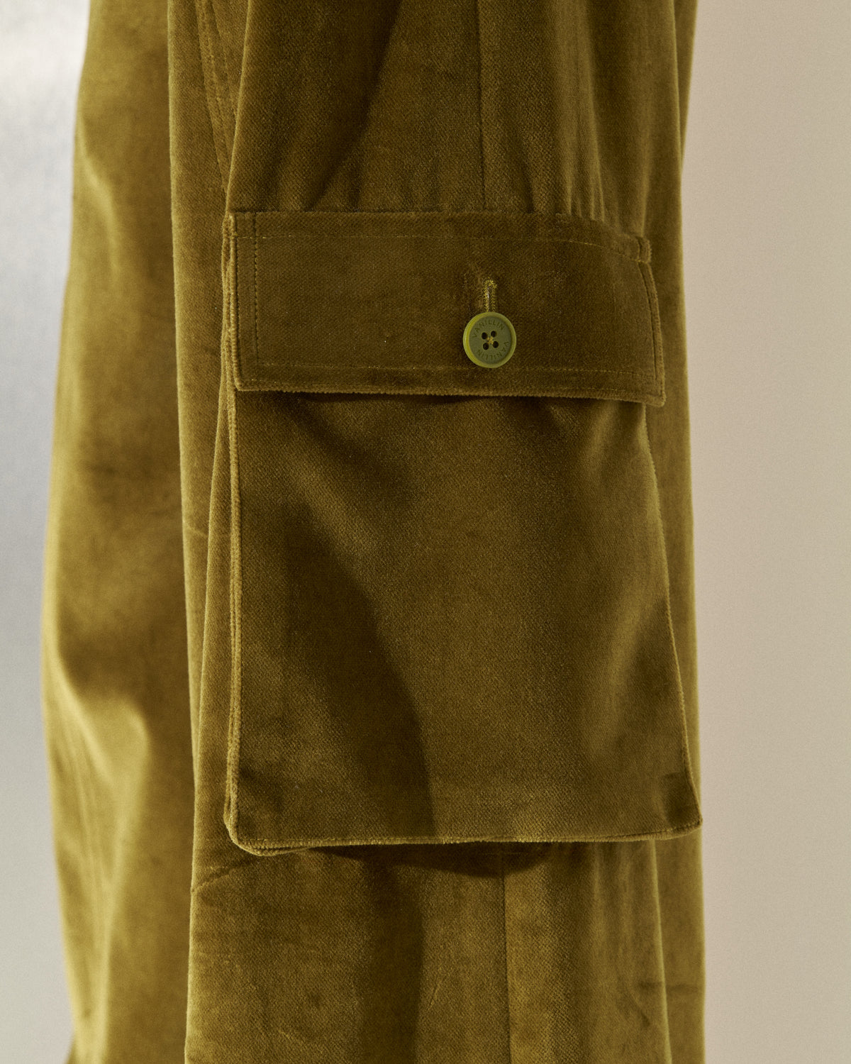 AW23-18/1