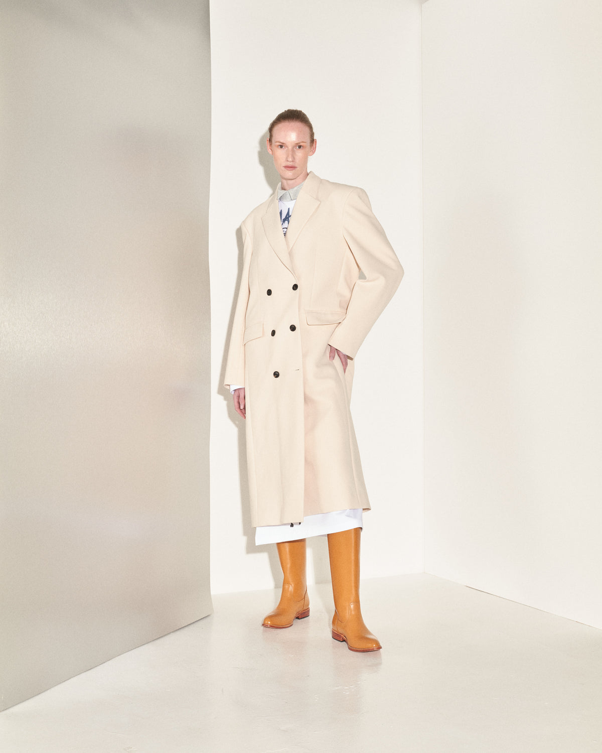 AW23-CLS-10