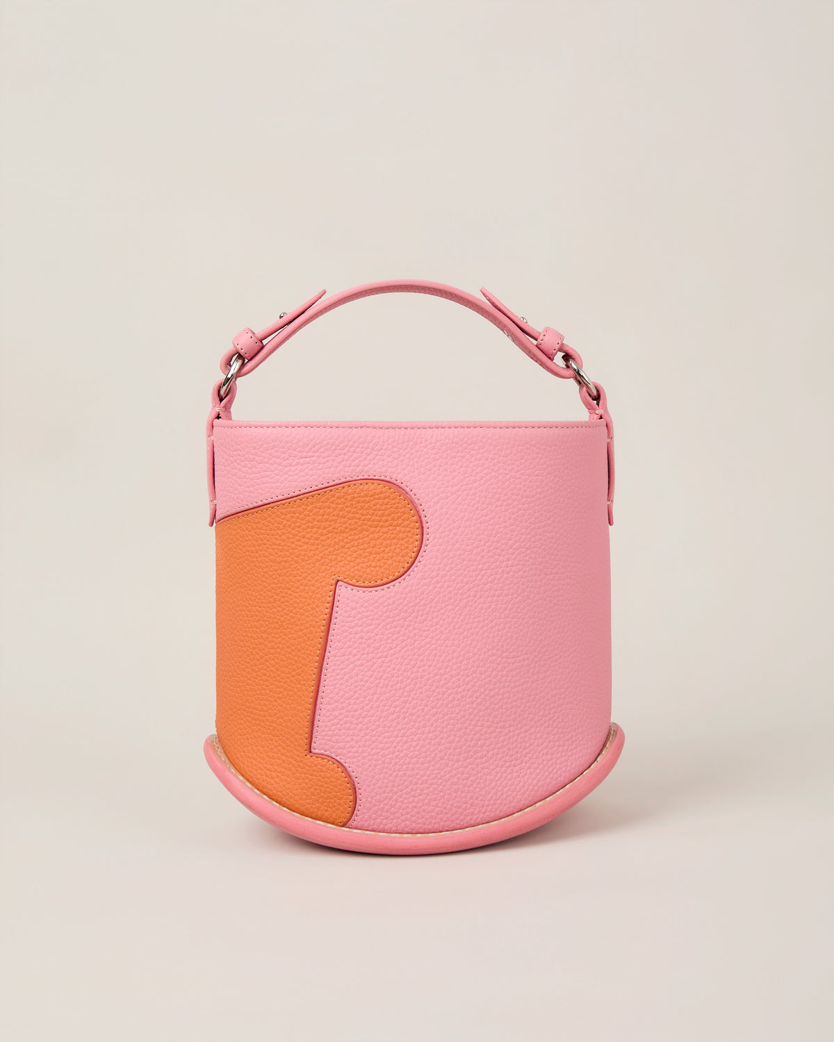 BUCKET BAG