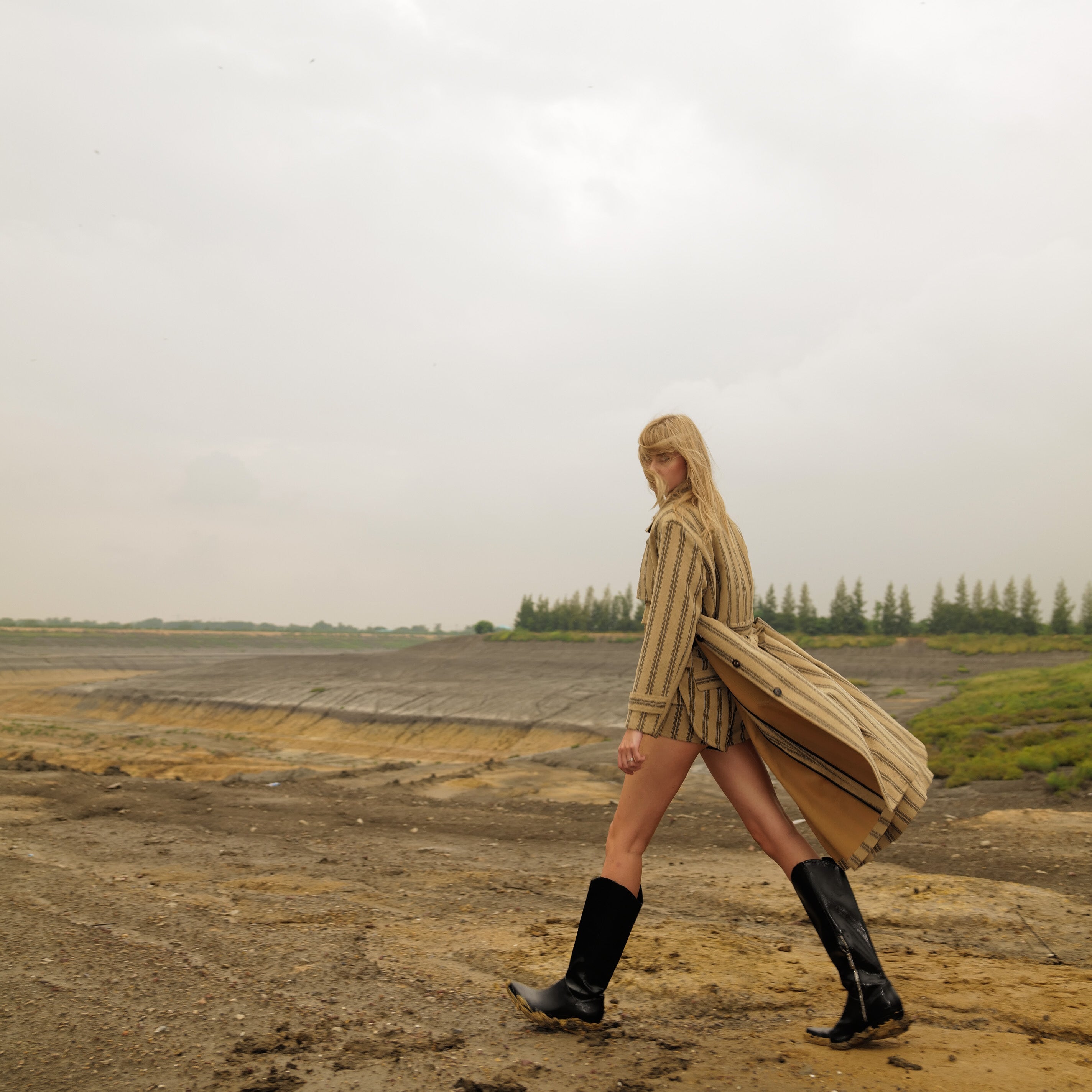 AW20-01/2 Coat